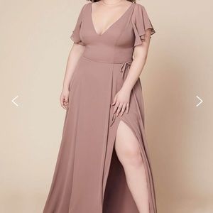 Mocha Zoey plunging v-neck dress, size 18, fitted to 16